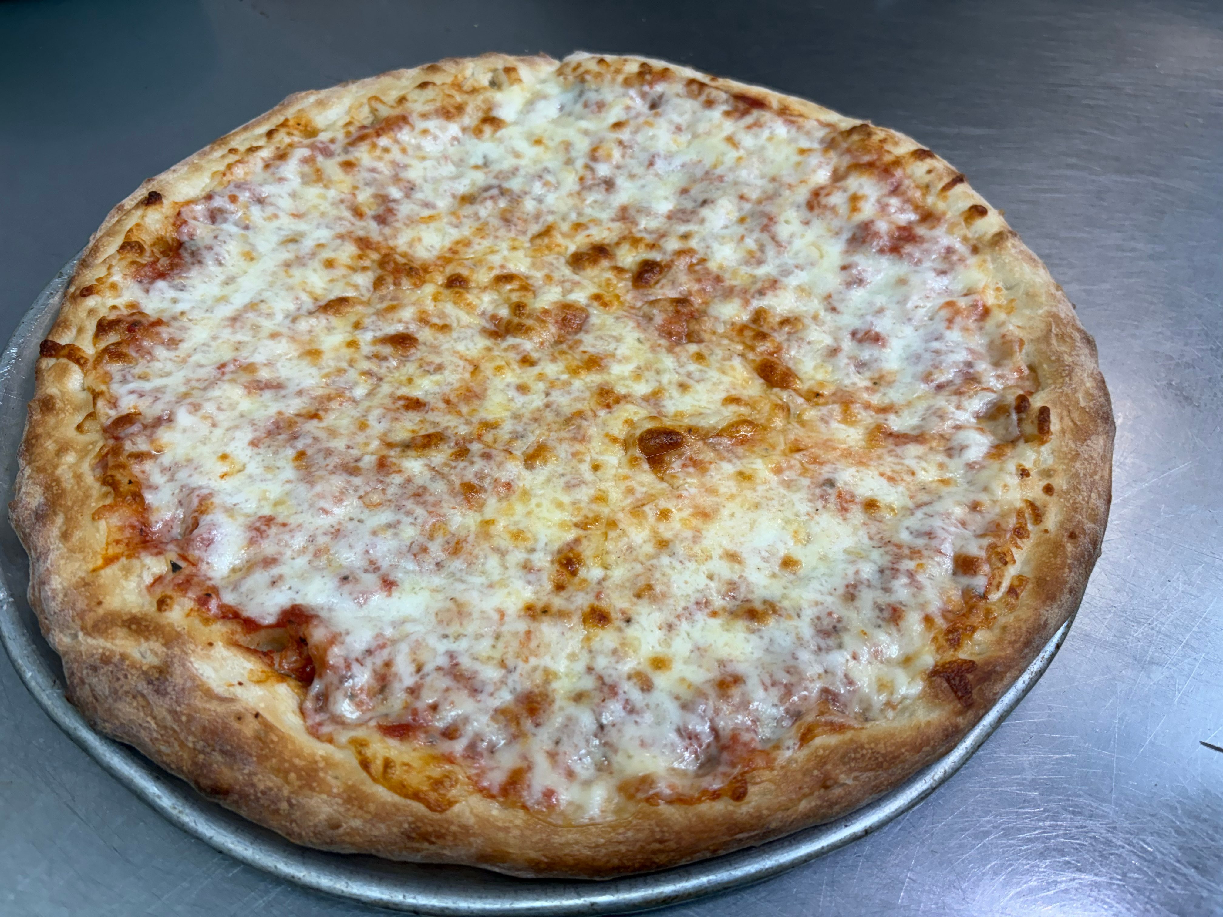 Cheese Pizza (16" Extra Large - 12 Slices).